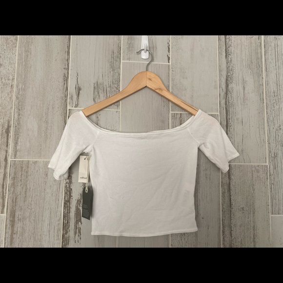 Cropped off the shoulder Wilfred top - Picture 1 of 1